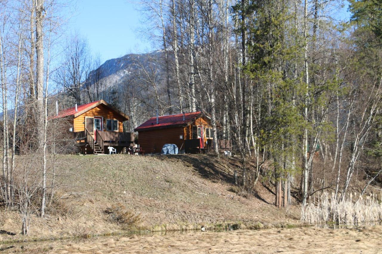 Rocky Mountain Cabins And Home Golden Exteriör bild